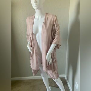 COPY - Melrose Market Kimono style top